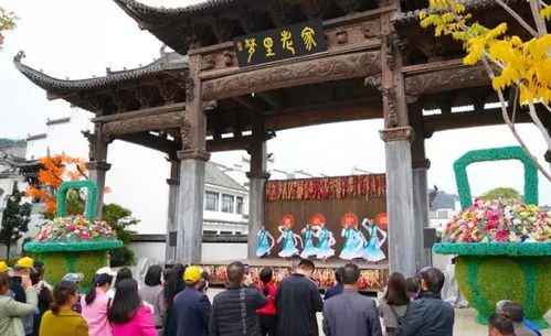 荣昌政府食堂迎客如云，游客挤满场面火爆，碗都不够用！